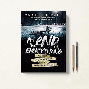 کتاب At the End of Everything اثر Marieke Nijkamp زبان اصلی