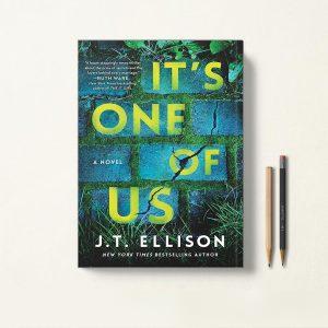 کتاب It's One of Us اثر J.T. Ellison زبان اصلی