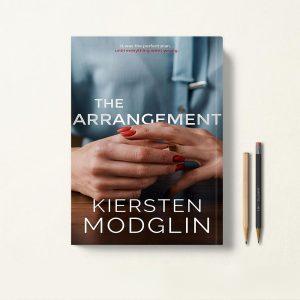 کتاب The Arrangement اثر Kiersten Modglin زبان اصلی
