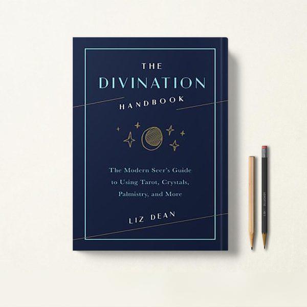 کتاب The Divination Handbook اثر Liz Dean زبان اصلی